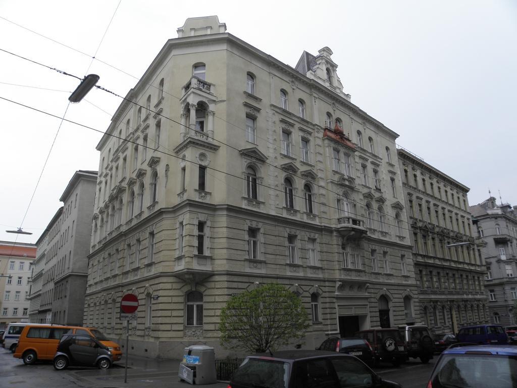 Apartments Fuchsthallergasse Wiedeń Zewnętrze zdjęcie